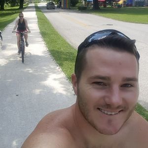 Meet your Posher, Adam